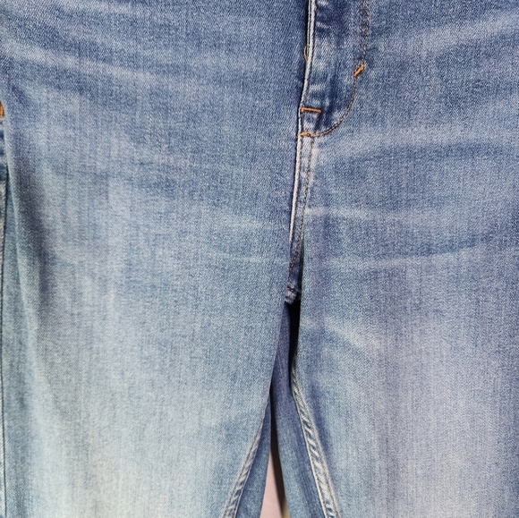 ZARA Hi-Rise Front Side Slit Ankle Cropped Jeans Size 6 - Picture 4 of 10